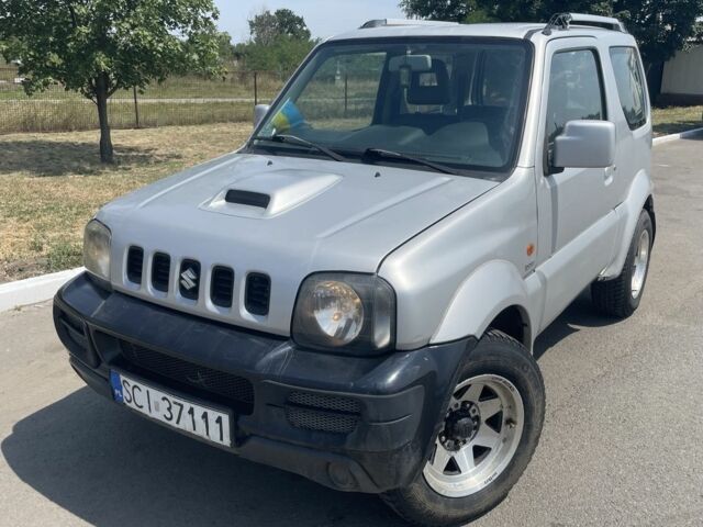 Сірий Сузукі Джімні, об'ємом двигуна 1.5 л та пробігом 200 тис. км за 5399 $, фото 1 на Automoto.ua
