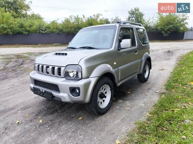 Сузуки Джимни 2018 в Черкассах на Automoto.ua Серый Сузуки Джимни, объемом двигателя 1.3 л и пробегом 88 тыс. км за 14800 $, фото 1 на Automoto.ua