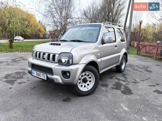 Серый Сузуки Джимни, объемом двигателя 1.3 л и пробегом 92 тыс. км за 14900 $, фото 1 на Automoto.ua