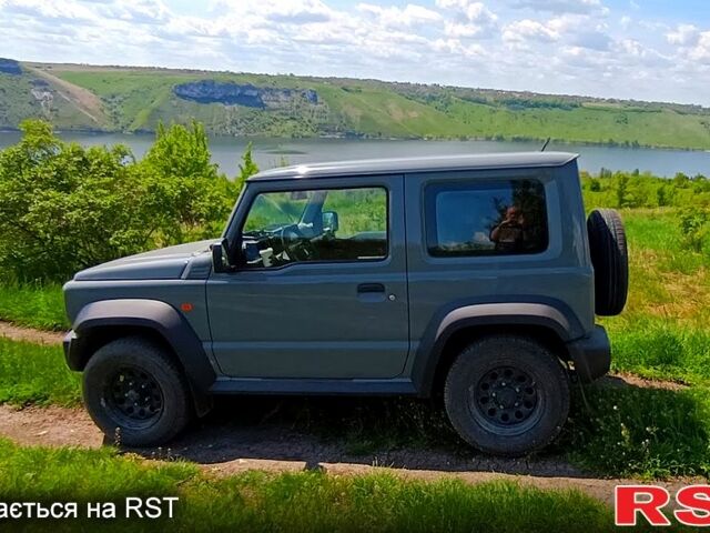 Сірий Сузукі Джімні, об'ємом двигуна 1.5 л та пробігом 22 тис. км за 20600 $, фото 1 на Automoto.ua