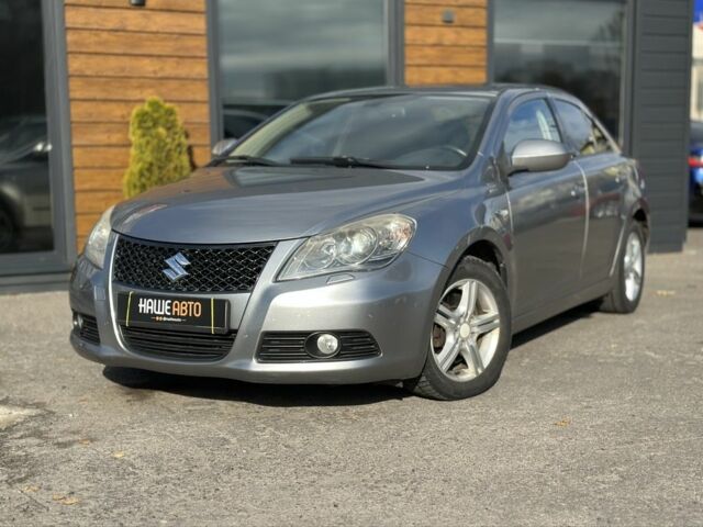 Серый Сузуки Кизаши, объемом двигателя 2.4 л и пробегом 202 тыс. км за 8199 $, фото 1 на Automoto.ua