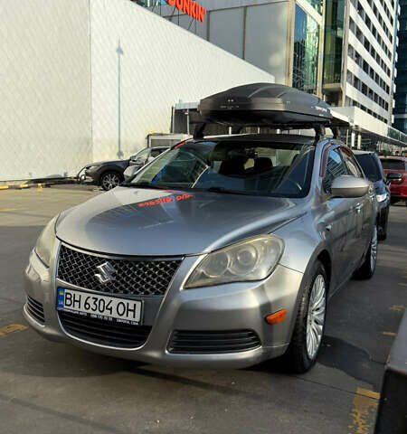 Сірий Сузукі Кізаші, об'ємом двигуна 2.39 л та пробігом 208 тис. км за 5300 $, фото 1 на Automoto.ua