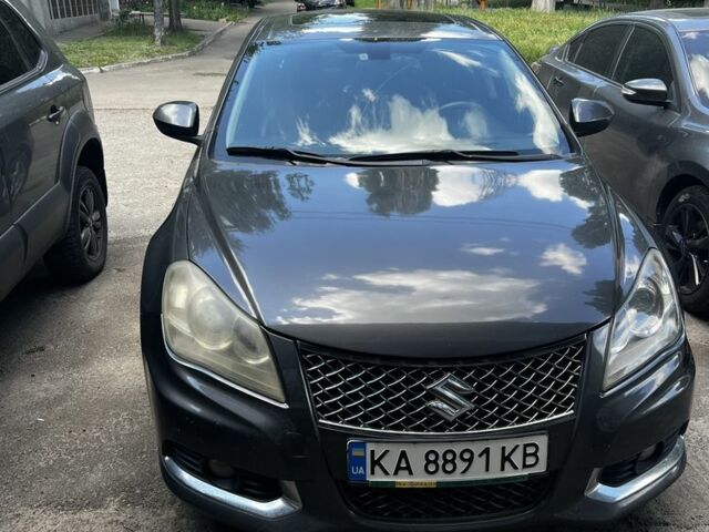Серый Сузуки Кизаши, объемом двигателя 2.4 л и пробегом 222 тыс. км за 8500 $, фото 1 на Automoto.ua