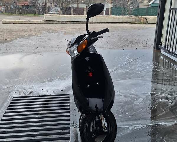 Черный Сузуки Летс 2, объемом двигателя 0 л и пробегом 183 тыс. км за 380 $, фото 1 на Automoto.ua