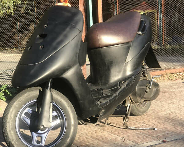 Черный Сузуки Летс 2, объемом двигателя 0.05 л и пробегом 2 тыс. км за 290 $, фото 1 на Automoto.ua