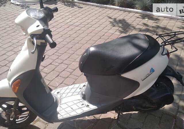 Білий Сузукі Летс 4, об'ємом двигуна 0.49 л та пробігом 3 тис. км за 390 $, фото 1 на Automoto.ua