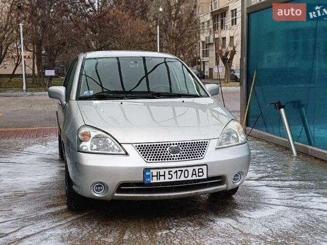 Сірий Сузукі Ліана, об'ємом двигуна 1.59 л та пробігом 209 тис. км за 4750 $, фото 1 на Automoto.ua