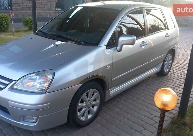 Серый Сузуки Лиана, объемом двигателя 1.59 л и пробегом 165 тыс. км за 4600 $, фото 1 на Automoto.ua