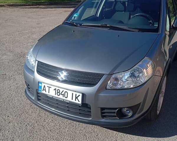 Серый Сузуки Лиана, объемом двигателя 1.59 л и пробегом 208 тыс. км за 7850 $, фото 1 на Automoto.ua