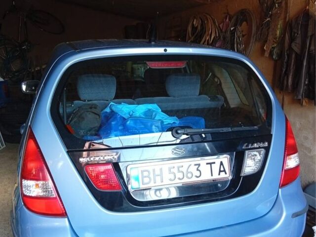 Синий Сузуки Лиана, объемом двигателя 1.3 л и пробегом 145 тыс. км за 4000 $, фото 1 на Automoto.ua