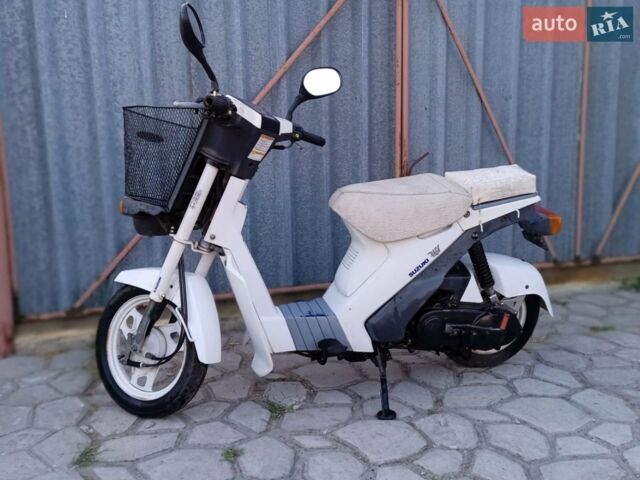 Білий Сузукі Моллет, об'ємом двигуна 0.05 л та пробігом 12 тис. км за 300 $, фото 1 на Automoto.ua