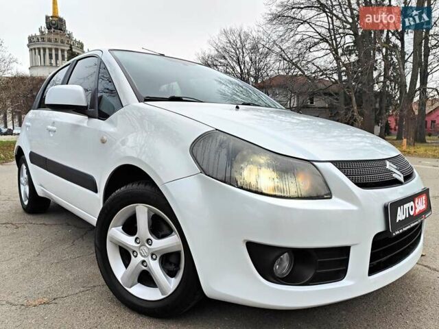 Белый Сузуки СХ4, объемом двигателя 1.6 л и пробегом 192 тыс. км за 5490 $, фото 1 на Automoto.ua