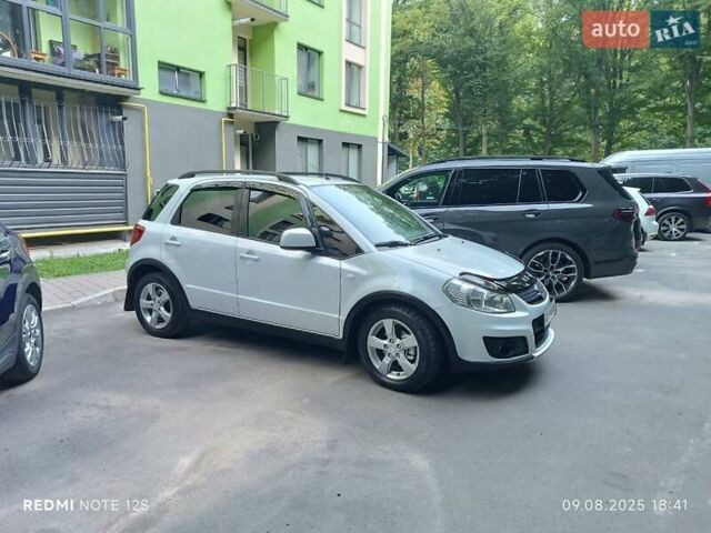 Білий Сузукі СХ4, об'ємом двигуна 1.59 л та пробігом 125 тис. км за 9459 $, фото 1 на Automoto.ua