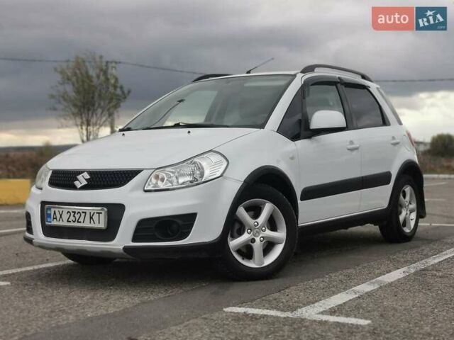 Білий Сузукі СХ4, об'ємом двигуна 1.6 л та пробігом 125 тис. км за 9999 $, фото 1 на Automoto.ua