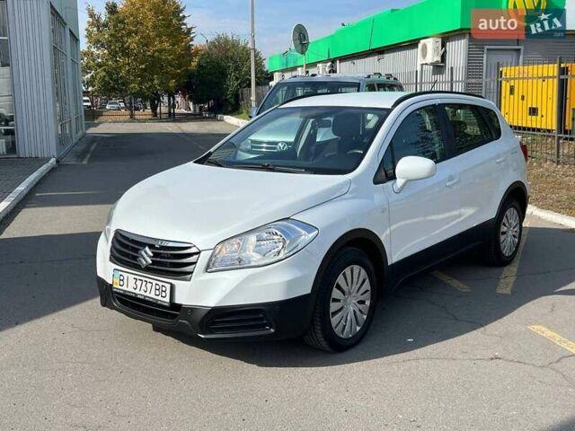 Сузуки СХ4 2014 в Полтаве на Automoto.ua Белый Сузуки СХ4, объемом двигателя 1.59 л и пробегом 114 тыс. км за 12900 $, фото 1 на Automoto.ua