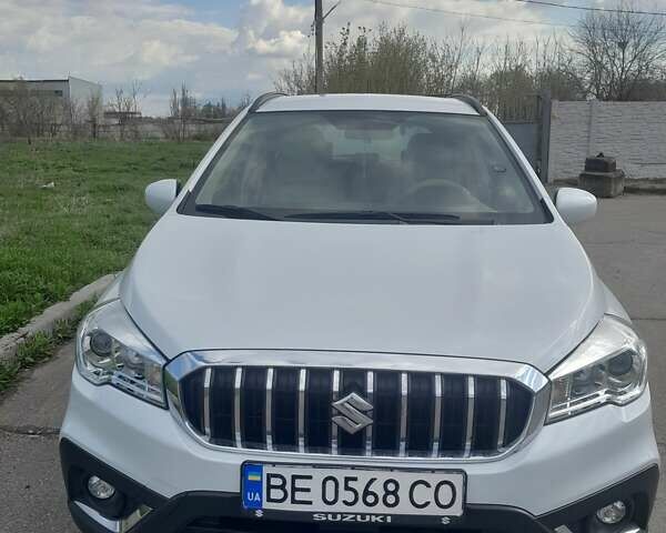 Сузуки СХ4 2017 в Николаеве на Automoto.ua Белый Сузуки СХ4, объемом двигателя 1.6 л и пробегом 131 тыс. км за 15500 $, фото 1 на Automoto.ua