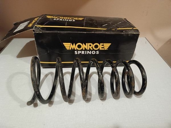 Красный Сузуки СХ4, объемом двигателя 0 л и пробегом 0 тыс. км за 300 $, фото 1 на Automoto.ua