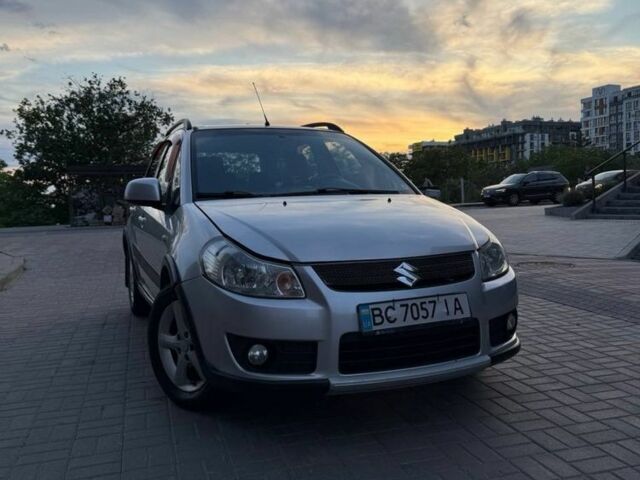 Серый Сузуки СХ4, объемом двигателя 1.6 л и пробегом 245 тыс. км за 5300 $, фото 1 на Automoto.ua