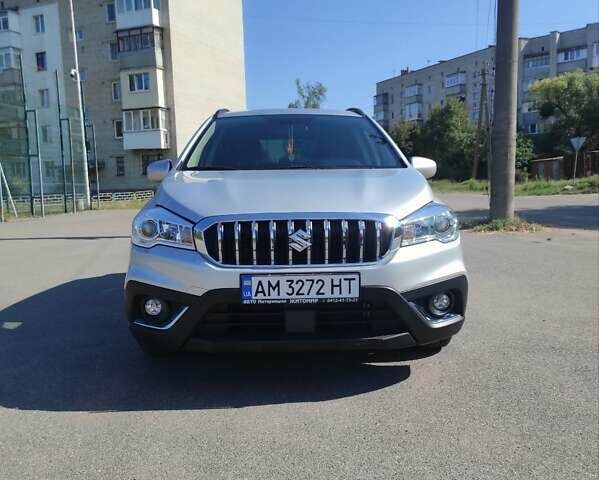 Серый Сузуки СХ4, объемом двигателя 1.59 л и пробегом 18 тыс. км за 16555 $, фото 1 на Automoto.ua