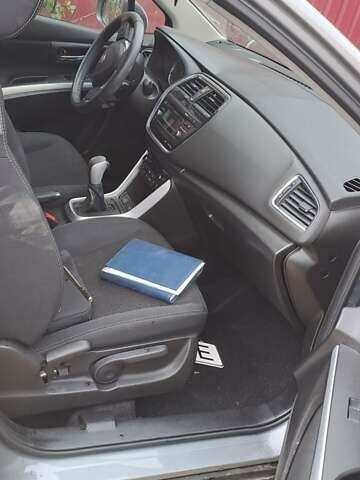 Сірий Сузукі СХ4, об'ємом двигуна 1.59 л та пробігом 67 тис. км за 6800 $, фото 1 на Automoto.ua