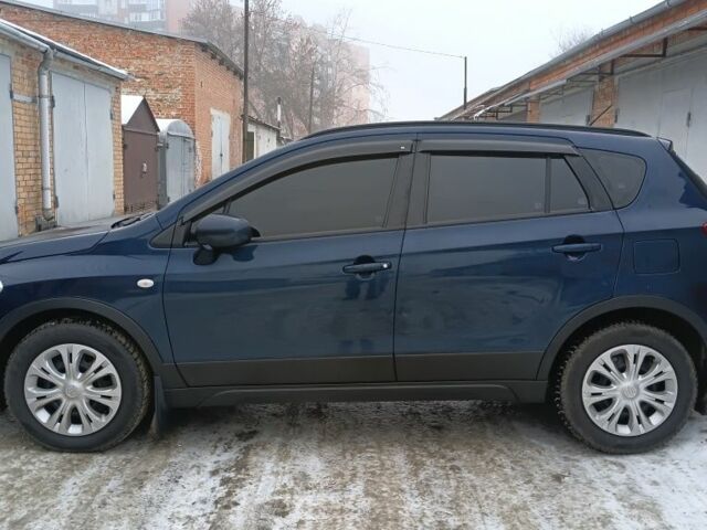 Синий Сузуки СХ4, объемом двигателя 1.6 л и пробегом 31 тыс. км за 20000 $, фото 1 на Automoto.ua