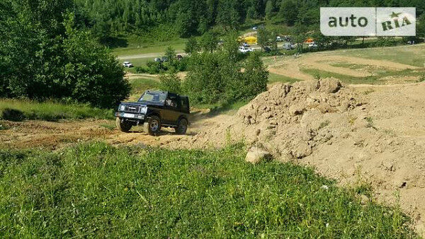 Сузукі Самурай, об'ємом двигуна 1.3 л та пробігом 200 тис. км за 2300 $, фото 1 на Automoto.ua