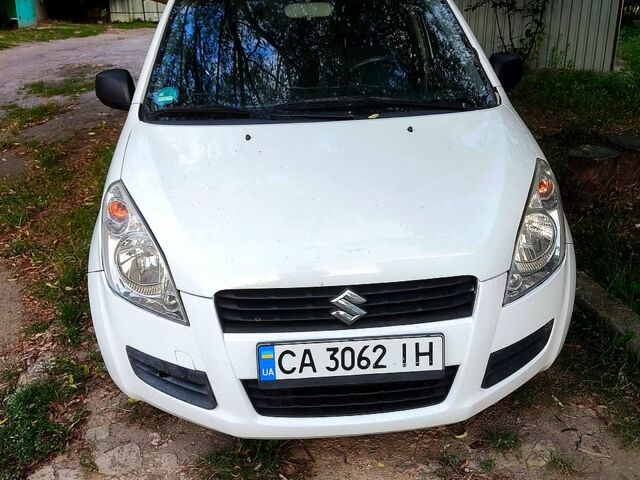 Білий Сузукі Сплеш, об'ємом двигуна 1 л та пробігом 154 тис. км за 4100 $, фото 1 на Automoto.ua