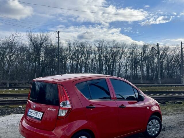 Красный Сузуки Сплеш, объемом двигателя 1 л и пробегом 243 тыс. км за 4500 $, фото 1 на Automoto.ua