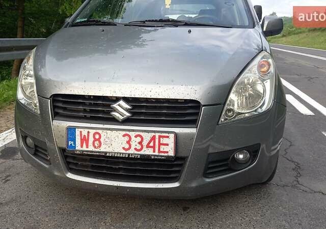Серый Сузуки Сплеш, объемом двигателя 1 л и пробегом 220 тыс. км за 5300 $, фото 1 на Automoto.ua