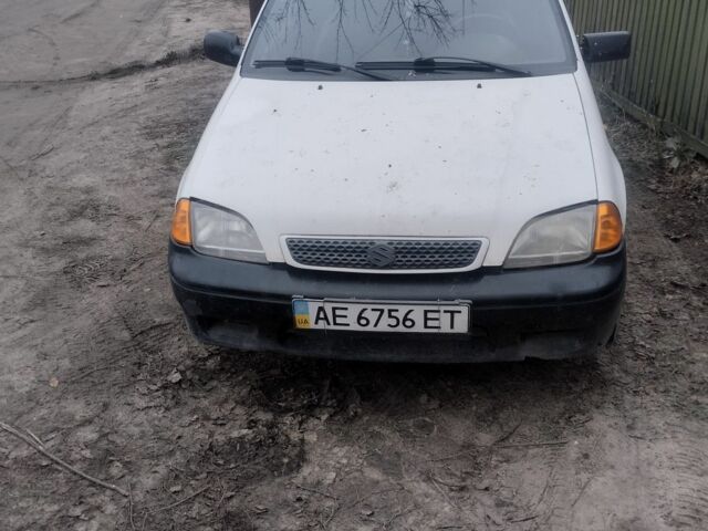 Белый Сузуки Свифт, объемом двигателя 1.3 л и пробегом 21 тыс. км за 500 $, фото 1 на Automoto.ua