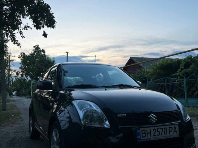 Чорний Сузукі Свифт, об'ємом двигуна 1.3 л та пробігом 152 тис. км за 5500 $, фото 1 на Automoto.ua