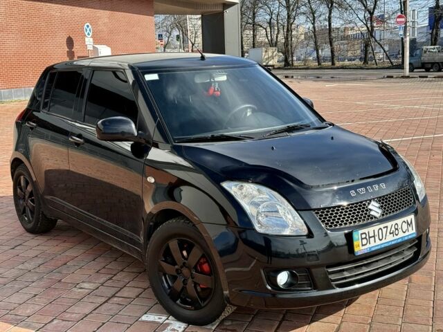 Чорний Сузукі Свифт, об'ємом двигуна 1.3 л та пробігом 150 тис. км за 4600 $, фото 1 на Automoto.ua