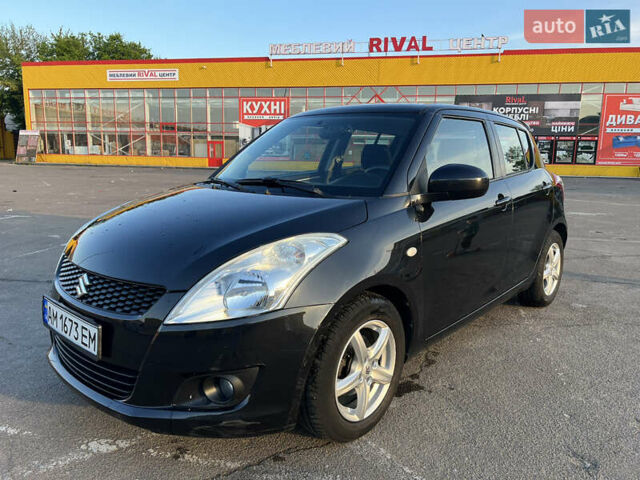 Чорний Сузукі Свифт, об'ємом двигуна 1.24 л та пробігом 272 тис. км за 6100 $, фото 1 на Automoto.ua