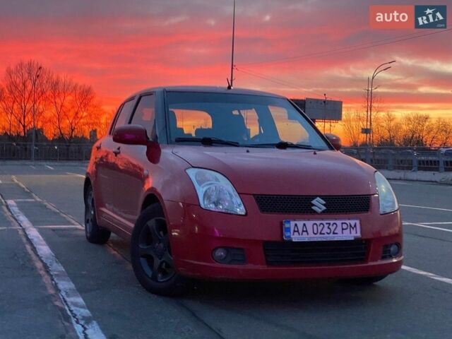 Червоний Сузукі Свифт, об'ємом двигуна 1.3 л та пробігом 178 тис. км за 4900 $, фото 1 на Automoto.ua