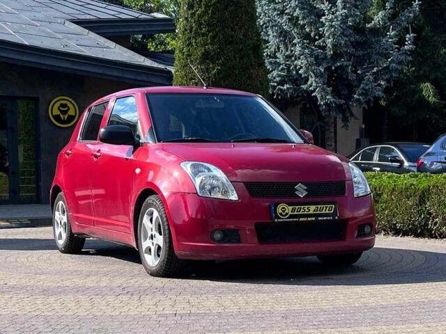 Червоний Сузукі Свифт, об'ємом двигуна 1.3 л та пробігом 257 тис. км за 4950 $, фото 1 на Automoto.ua