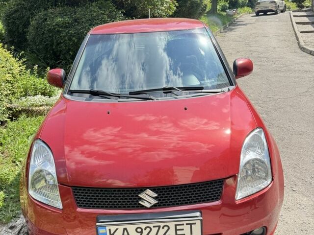 Красный Сузуки Свифт, объемом двигателя 1.5 л и пробегом 255 тыс. км за 5600 $, фото 1 на Automoto.ua