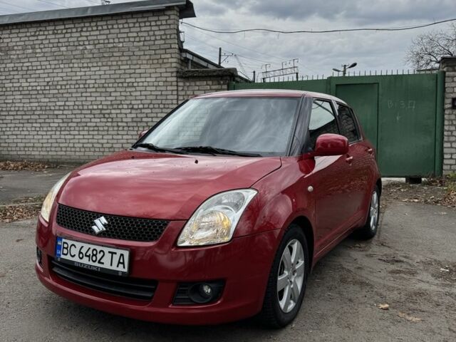 Красный Сузуки Свифт, объемом двигателя 1.5 л и пробегом 186 тыс. км за 6200 $, фото 1 на Automoto.ua