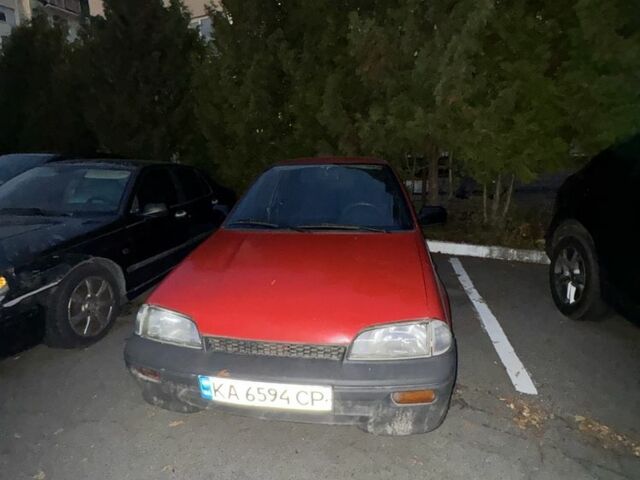 Красный Сузуки Свифт, объемом двигателя 1.3 л и пробегом 350 тыс. км за 1250 $, фото 1 на Automoto.ua