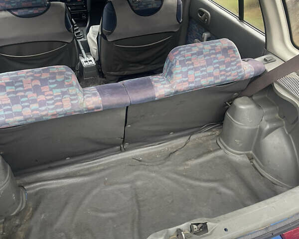 Сузуки Свифт, объемом двигателя 1.3 л и пробегом 270 тыс. км за 1000 $, фото 1 на Automoto.ua