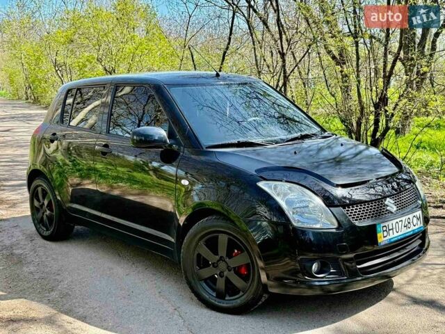 Сузуки Свифт, объемом двигателя 1.33 л и пробегом 150 тыс. км за 3900 $, фото 1 на Automoto.ua