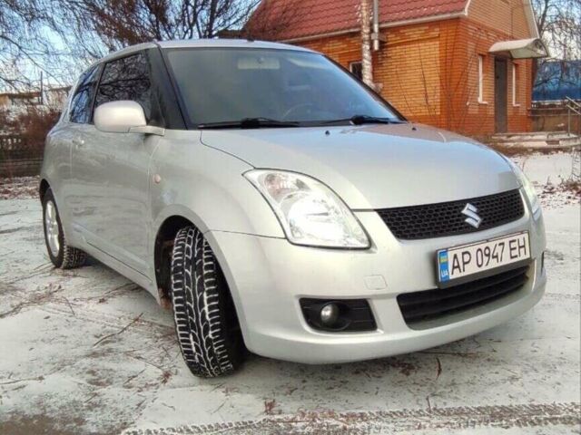 Сірий Сузукі Свифт, об'ємом двигуна 1.3 л та пробігом 170 тис. км за 4999 $, фото 1 на Automoto.ua