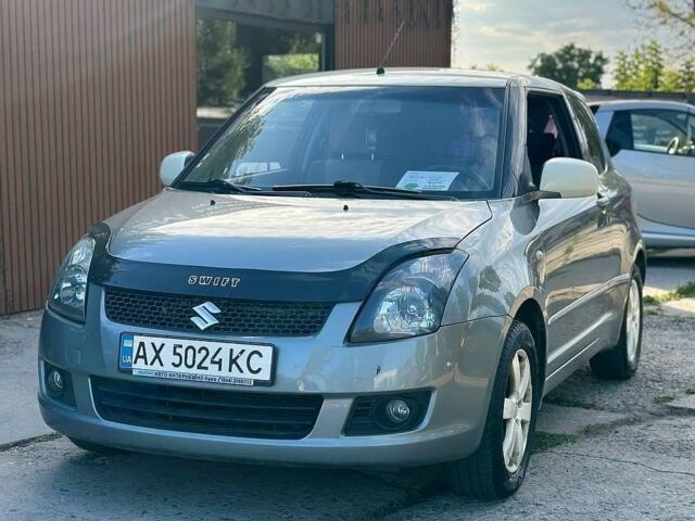 Сірий Сузукі Свифт, об'ємом двигуна 1.33 л та пробігом 225 тис. км за 4100 $, фото 1 на Automoto.ua