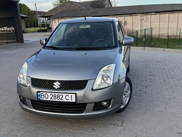Сірий Сузукі Свифт, об'ємом двигуна 1.49 л та пробігом 145 тис. км за 7100 $, фото 1 на Automoto.ua