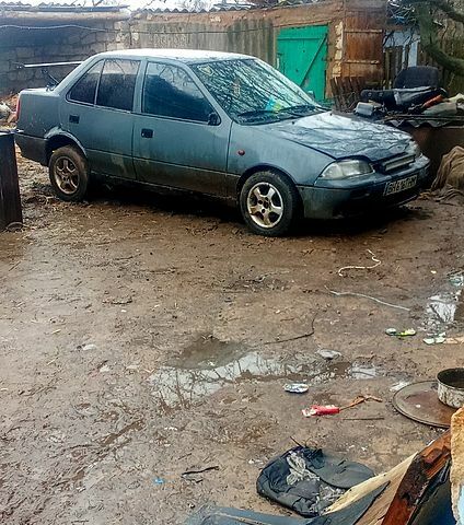 Сірий Сузукі Свифт, об'ємом двигуна 1.3 л та пробігом 0 тис. км за 380 $, фото 1 на Automoto.ua