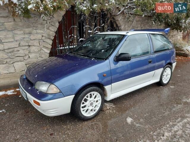 Синий Сузуки Свифт, объемом двигателя 1.3 л и пробегом 255 тыс. км за 2200 $, фото 1 на Automoto.ua