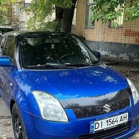 Синій Сузукі Свифт, об'ємом двигуна 1.3 л та пробігом 224 тис. км за 4308 $, фото 1 на Automoto.ua