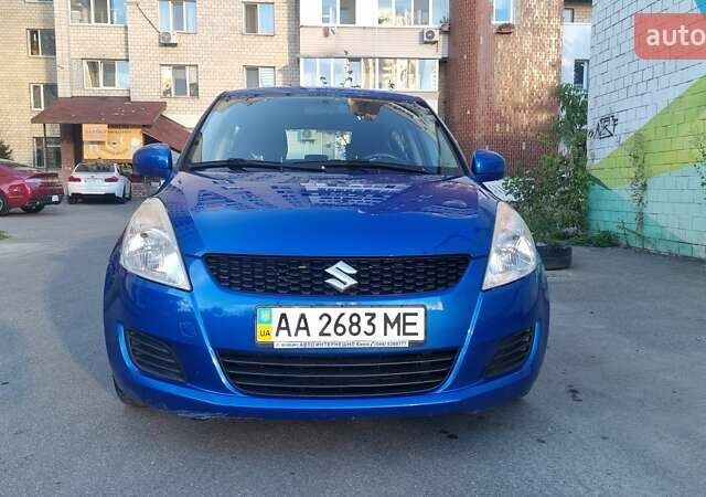 Синій Сузукі Свифт, об'ємом двигуна 1.24 л та пробігом 110 тис. км за 7500 $, фото 1 на Automoto.ua