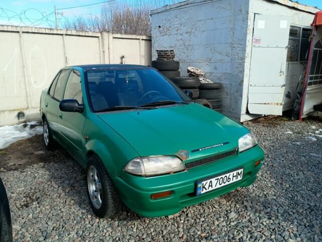 Зеленый Сузуки Свифт, объемом двигателя 1.3 л и пробегом 200 тыс. км за 650 $, фото 1 на Automoto.ua