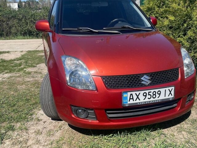 Помаранчевий Сузукі Свифт, об'ємом двигуна 1.3 л та пробігом 267 тис. км за 4700 $, фото 1 на Automoto.ua