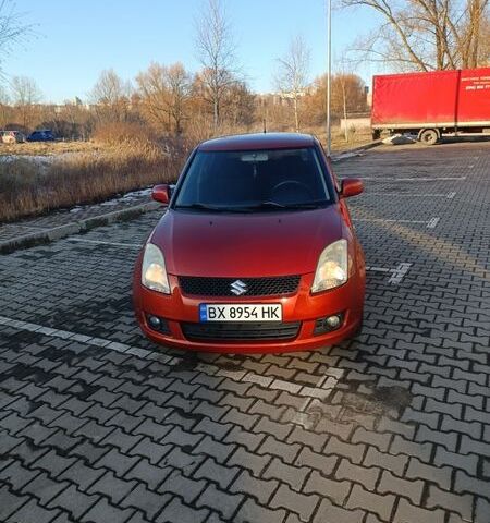Помаранчевий Сузукі Свифт, об'ємом двигуна 1.33 л та пробігом 207 тис. км за 4999 $, фото 1 на Automoto.ua